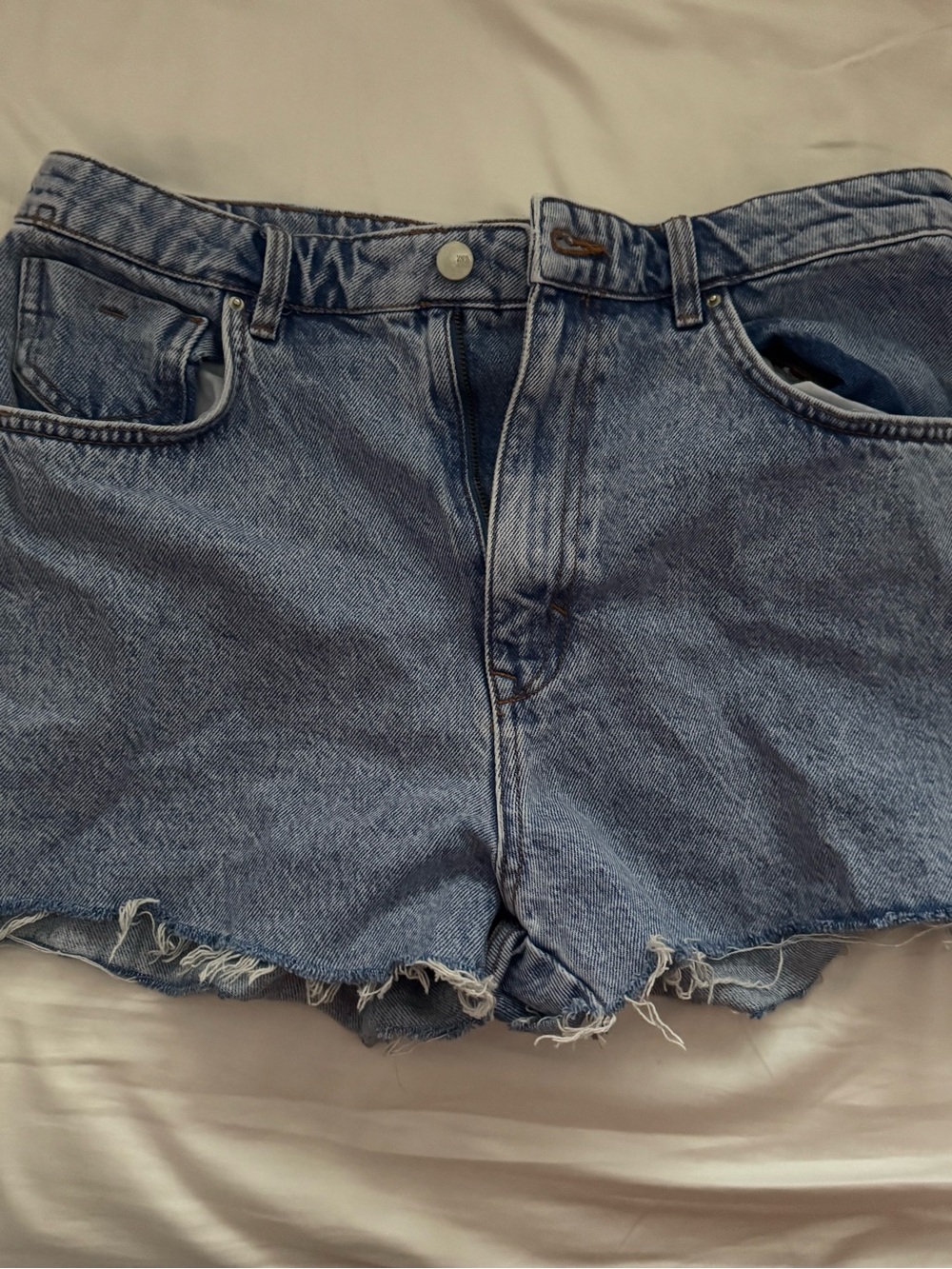 Zara Classic High-Rise Denim Shorts - Light Blue
